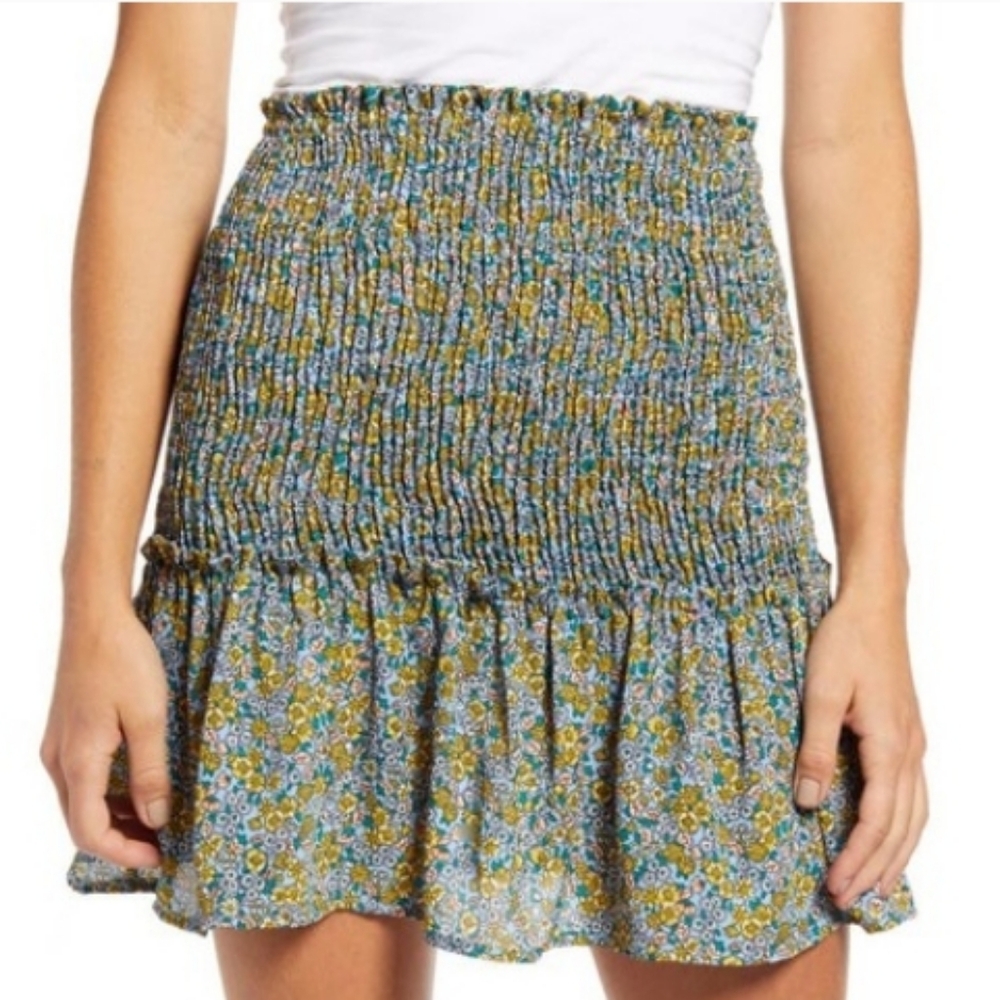 Good Luck Gem Liberty Print Micro Floral Smock Waist Mini Skirt Size M NWT'S